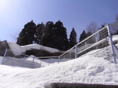 平成22年度一般県道大沢小国小千谷線緊急地方道(雪寒)雪崩防護施設工事