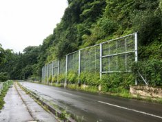平成25年度雪に強いみちづくり事業(地債・雪寒)主要地方道真室川鮭川線雪崩防止施設設置工事