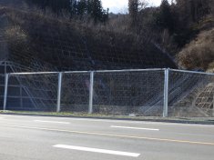 単独公共単独道路維持修繕事業(道路災害防除)防護柵設置工事国道145号